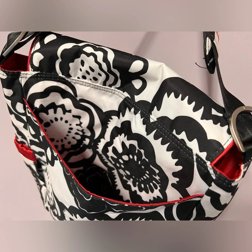JUJUBE Be Hip WASHABLE Diaper BABY Bag FLORAL Onyx BLOSSOMS Maternity